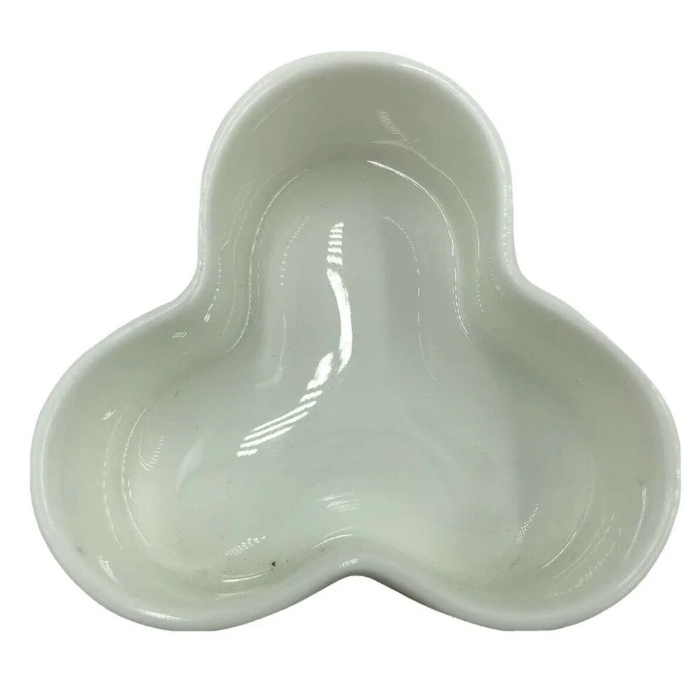 Princess Royale Fine Bone China England Cloverleaf Shaped Trinket Box Floral